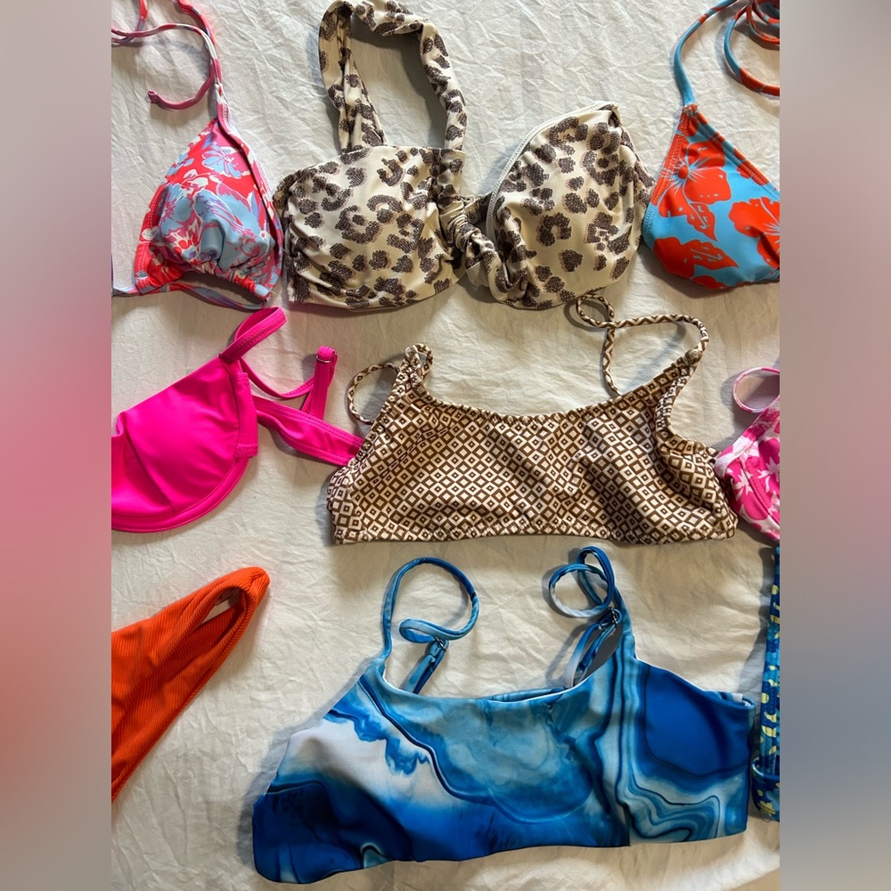 Womens Bikinis - Picture 3 of 13